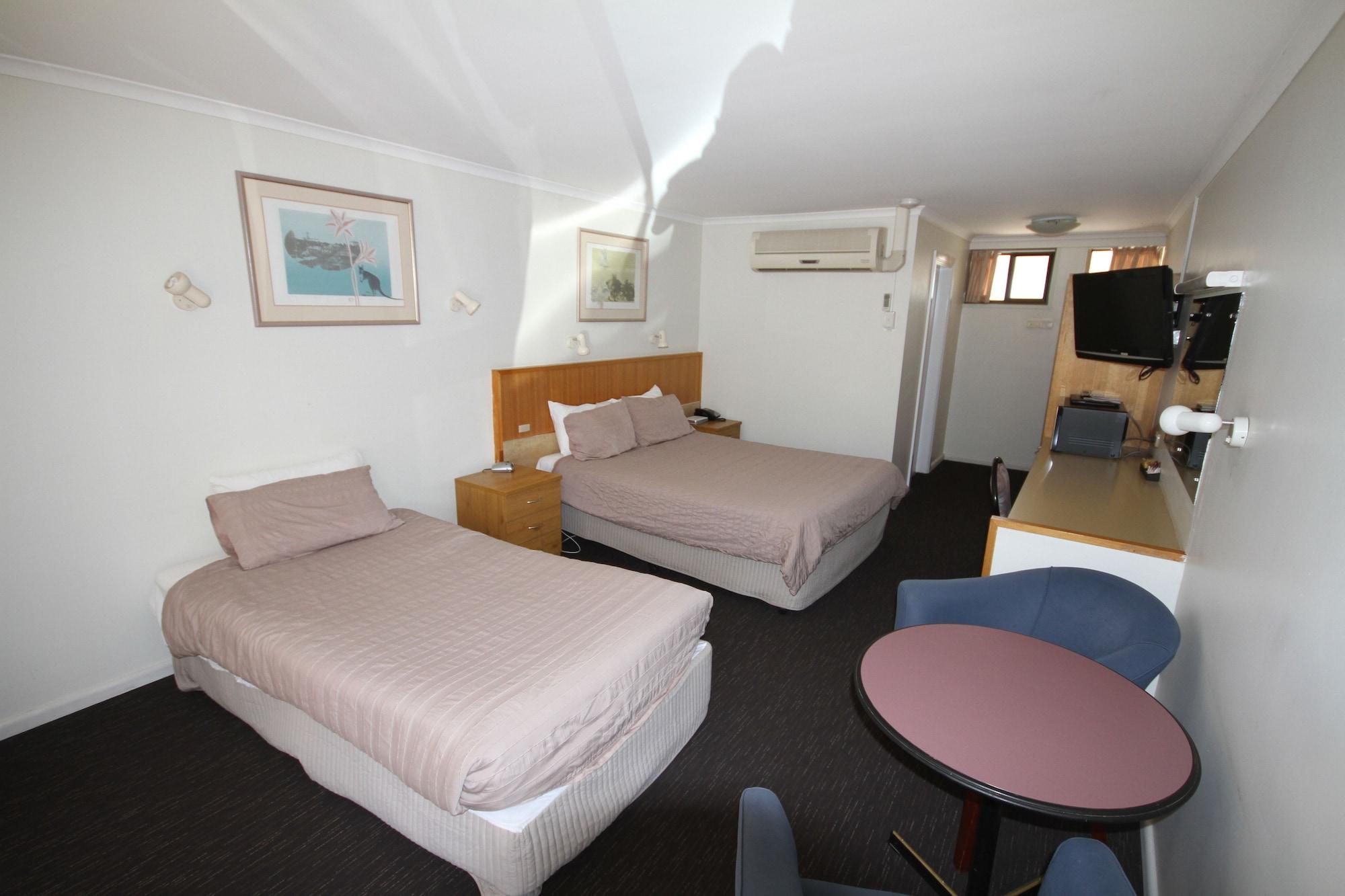 Motor 3* Mildura