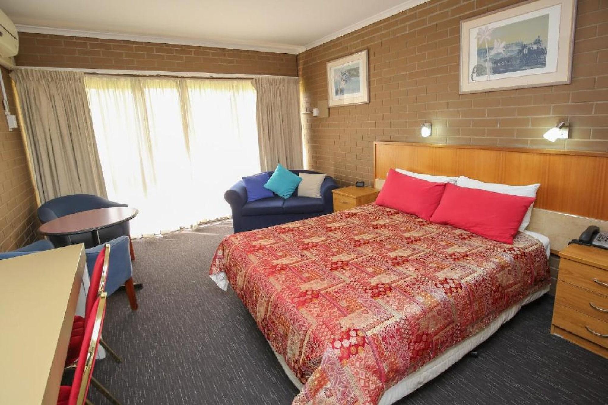 Motor Motel 3*