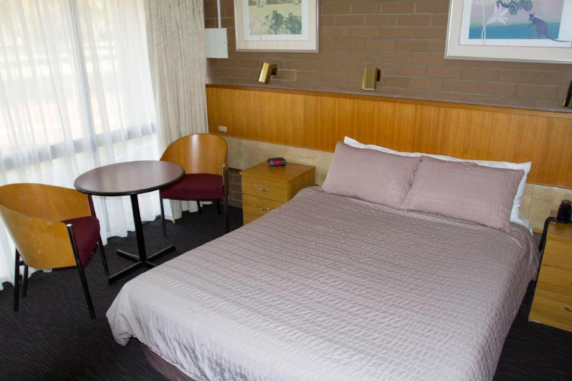 Motor Motel